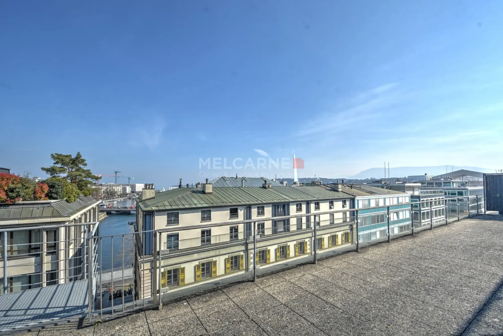 À louer -- Bureaux d'env. 823 m² au coeur de Genève