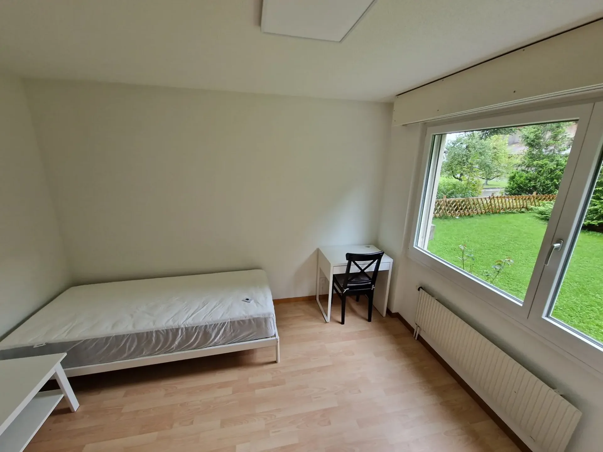 Monteurzimmer Zimmer möbliert,  (Achtung: Mitbenützung von Küche und Bad )