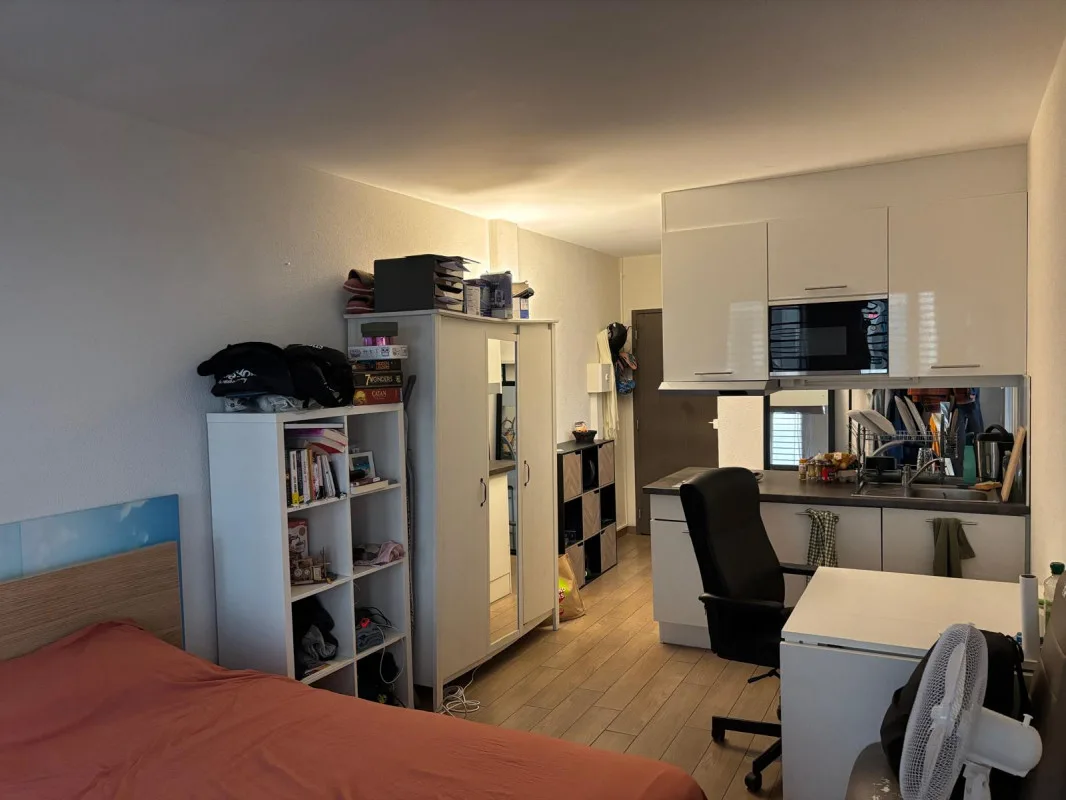 Agréable studio meublé zone Plainpalais/Hôpitaux HUG