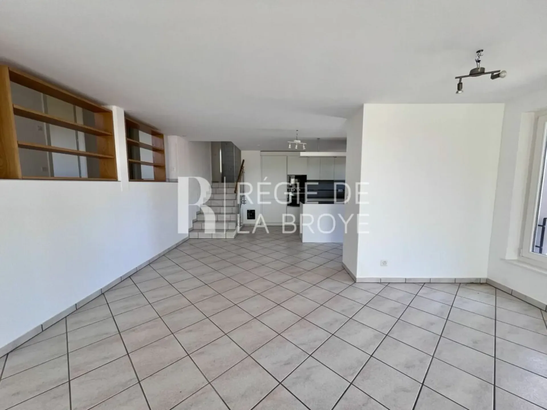 Wohnung mit 4.5 Zimmern in Champtauroz