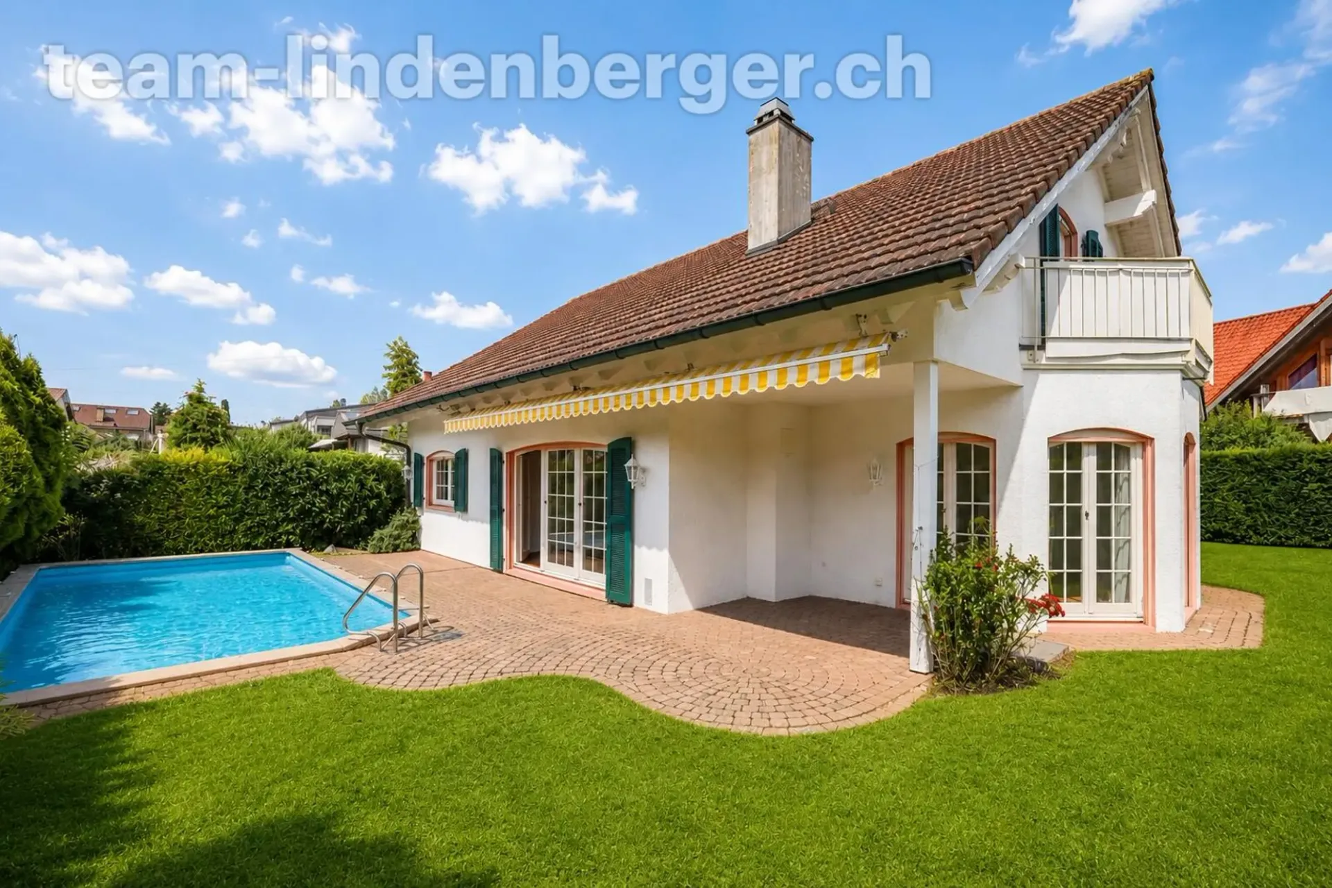 Wohnen mit Charme und Privatsphäre - Exklusives 6½ Zi.-Landhaus
