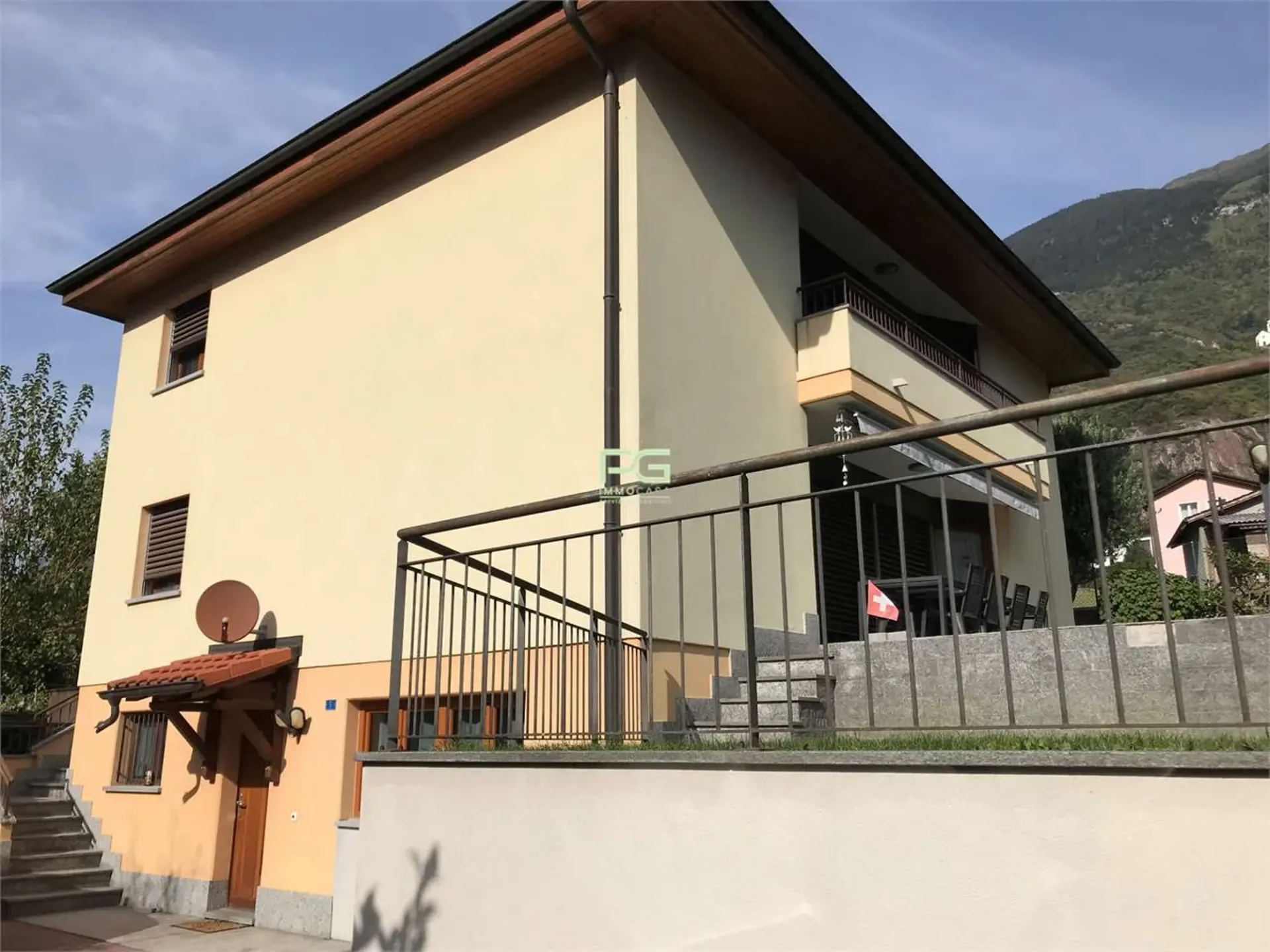 Einfamilienhaus mit Garten