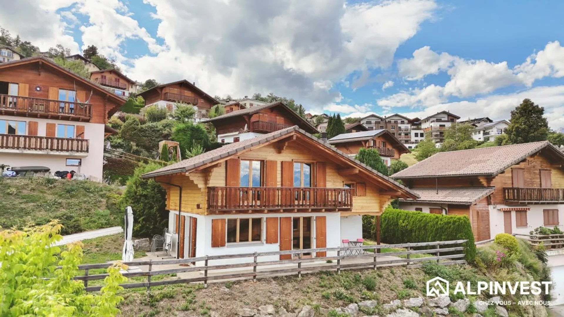 Sympathisches Chalet in Sornard in tadellosem Zustand !