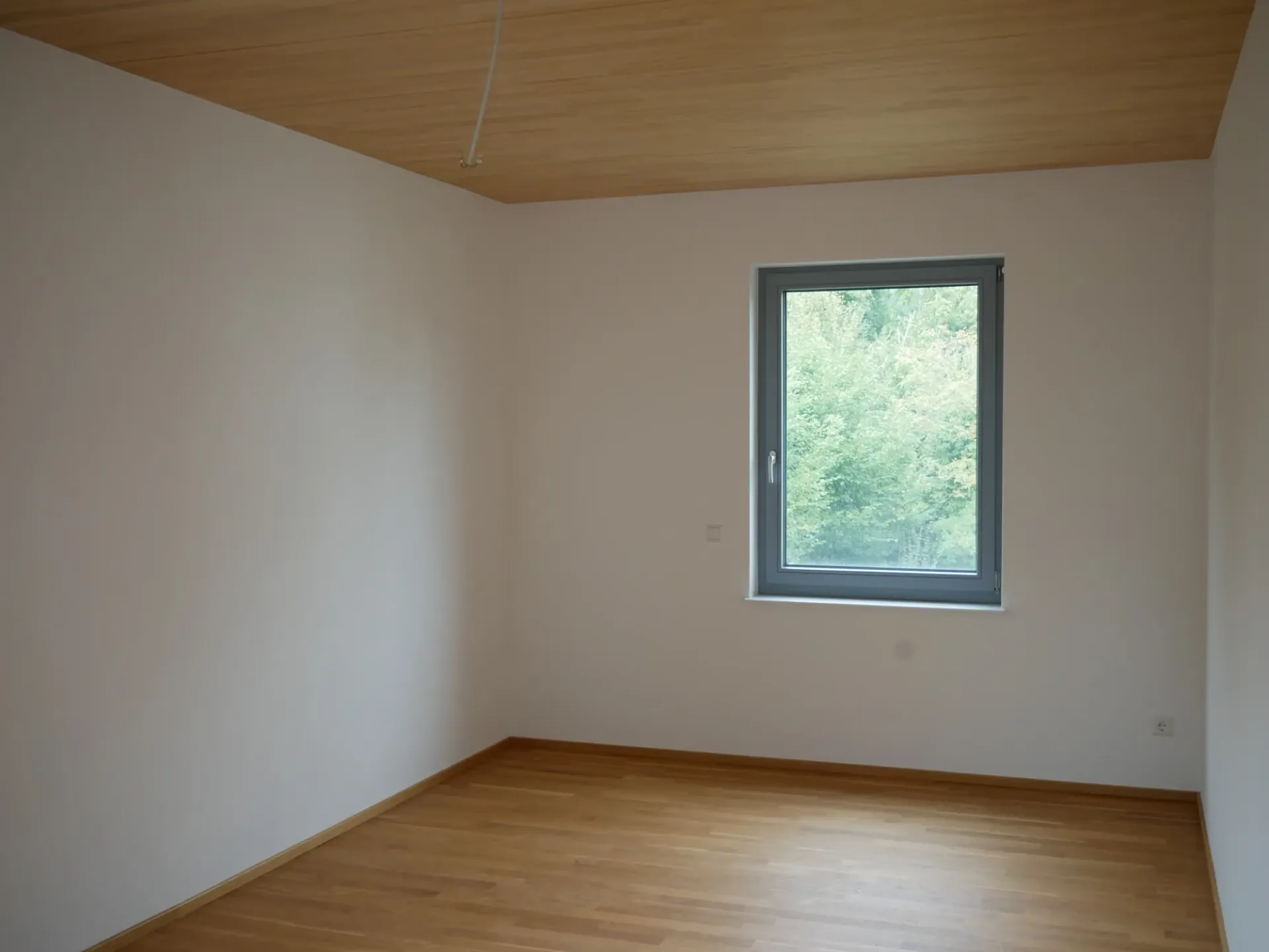 Tiengen - Appartement penthouse 2 pièces 99 m²