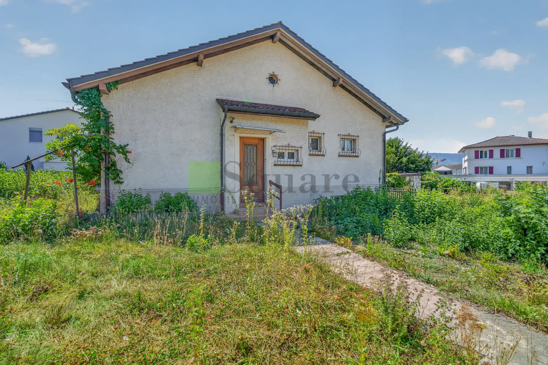 Einfamilienhaus mit 3.5 Zimmern und schönem Garten