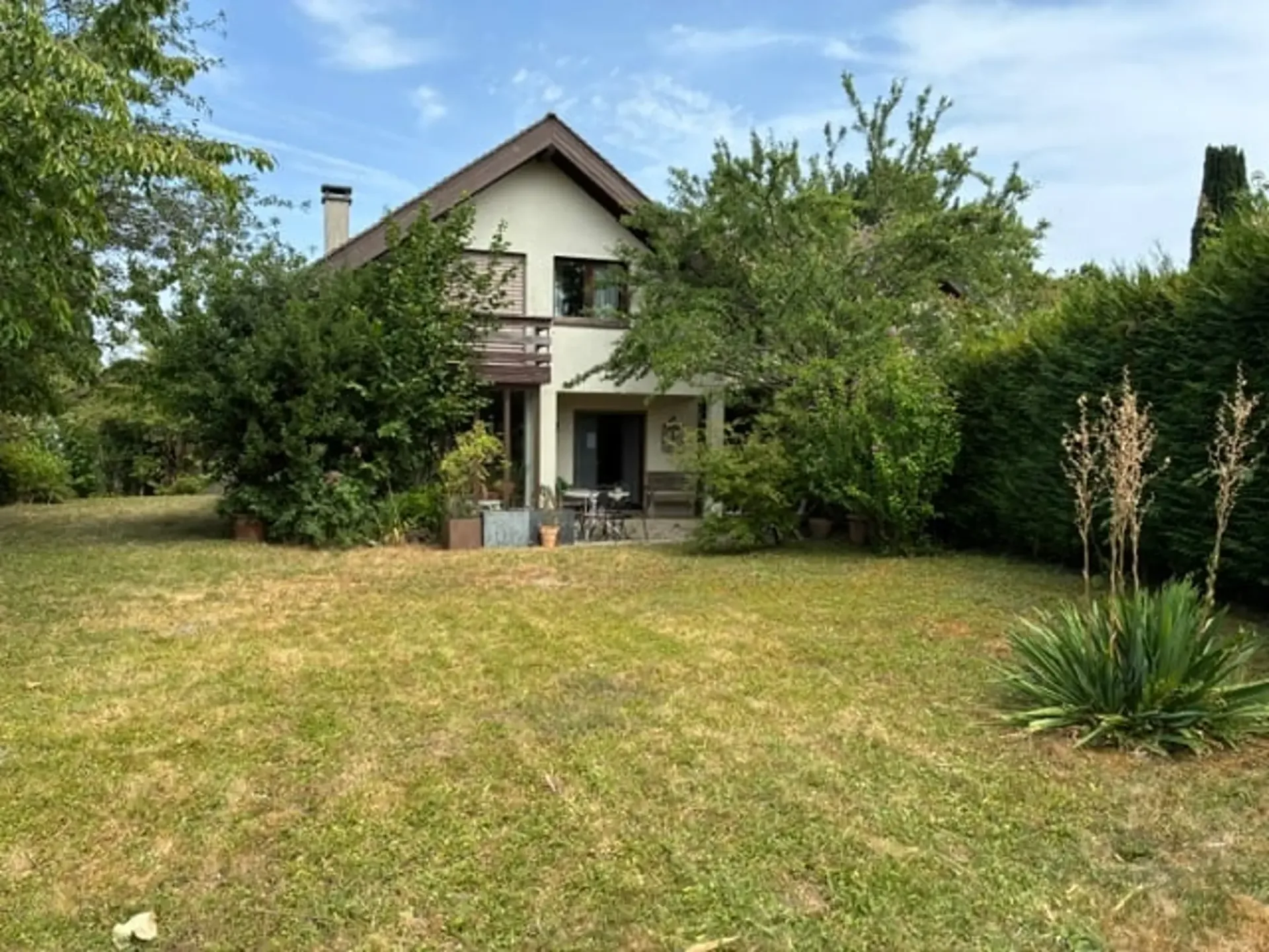 Charmantes Doppelhaus in Féchy