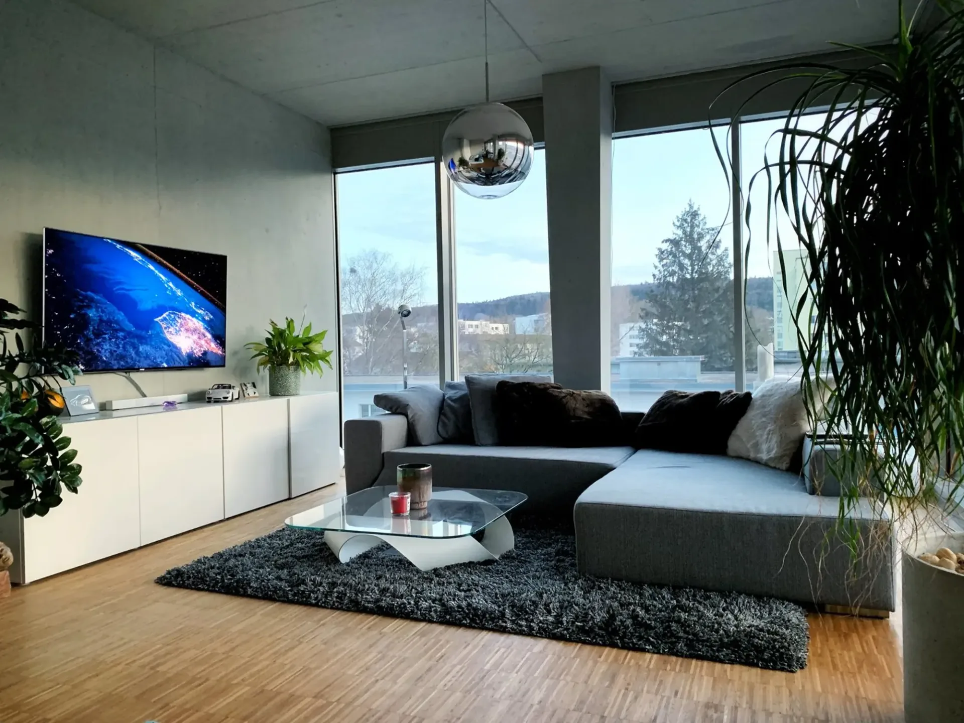 Moderne Loft-Wohnung mit Aussicht