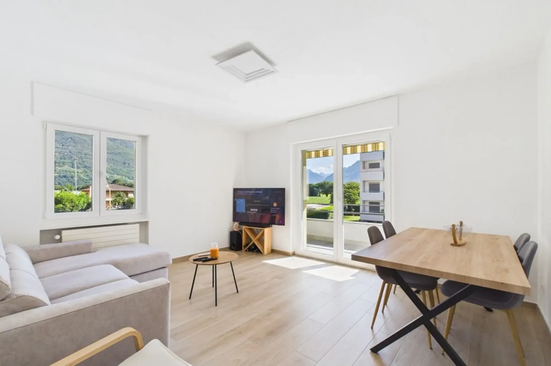 Appartamento di 3 12 locali - completamente ristrutturato