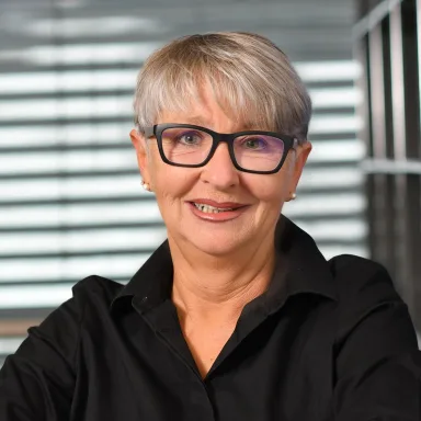 Claudia Alder