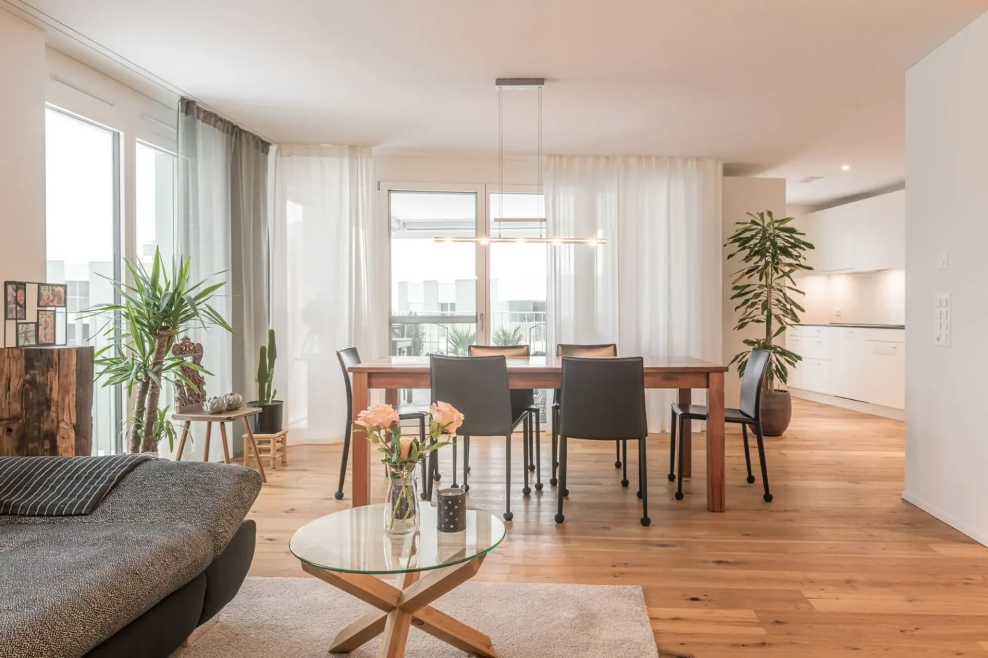 Moderne 3.5 Zimmerwohnung mit Balkon in Luzern