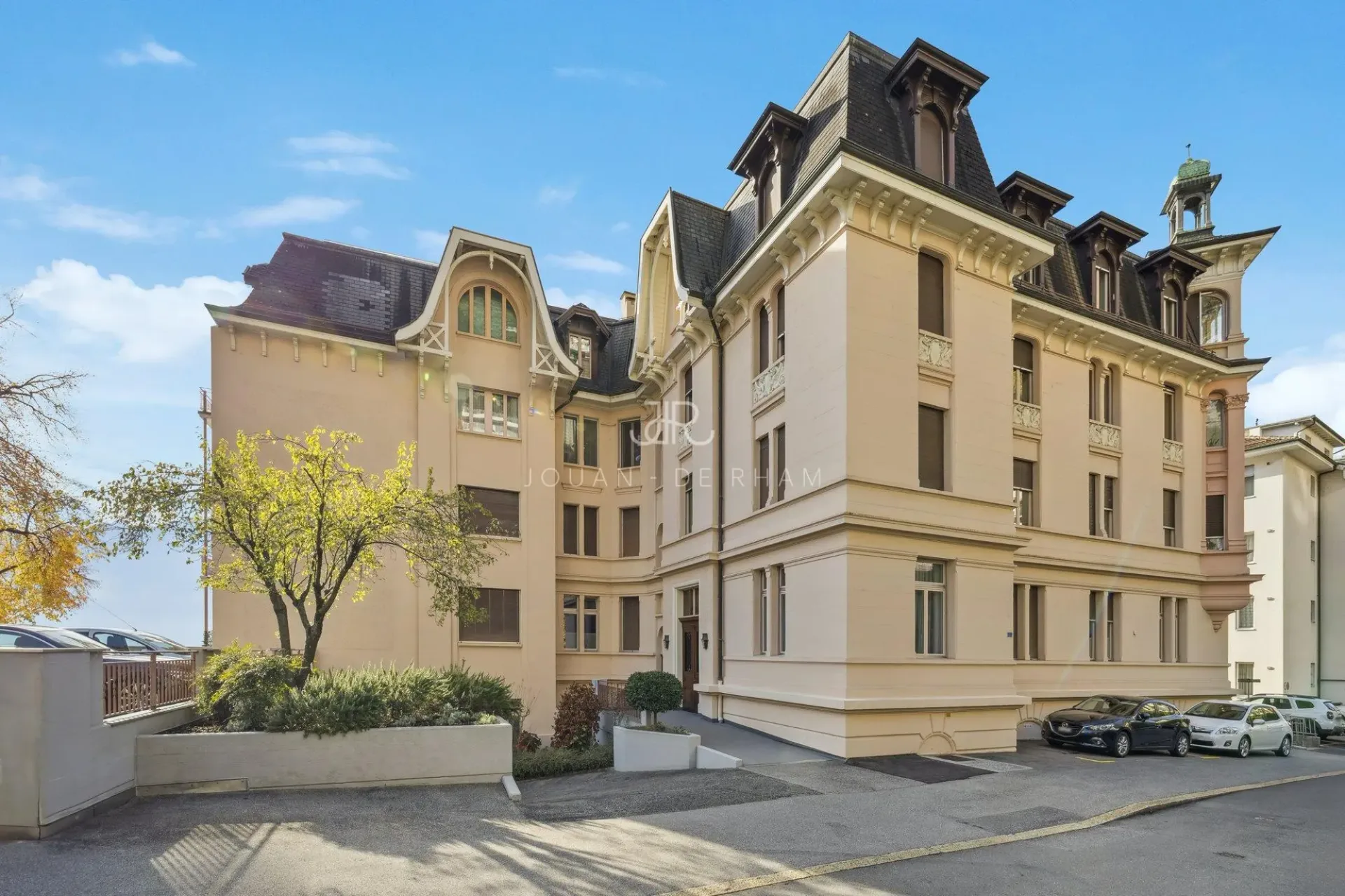 Exklusivität - Außergewöhnliche Wohnung auf den Uferpromenaden