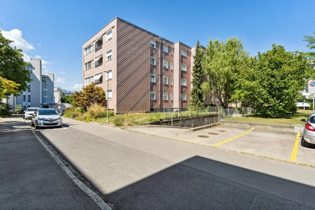 Einstellplatz für Ihr Fahrzeug gesucht?
