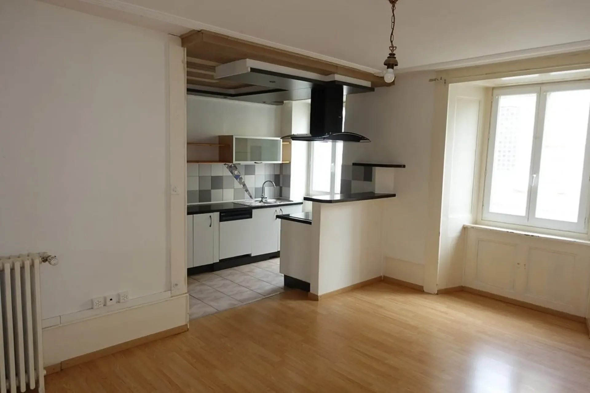 Wohnung mit 3,5 Zimmern im Erdgeschoss