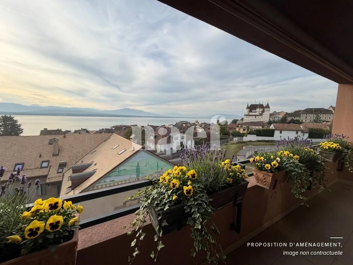 Bel appartement de 3 pièces au 3ème d'env. 76m2 avec balcon et magnifique vue lac
