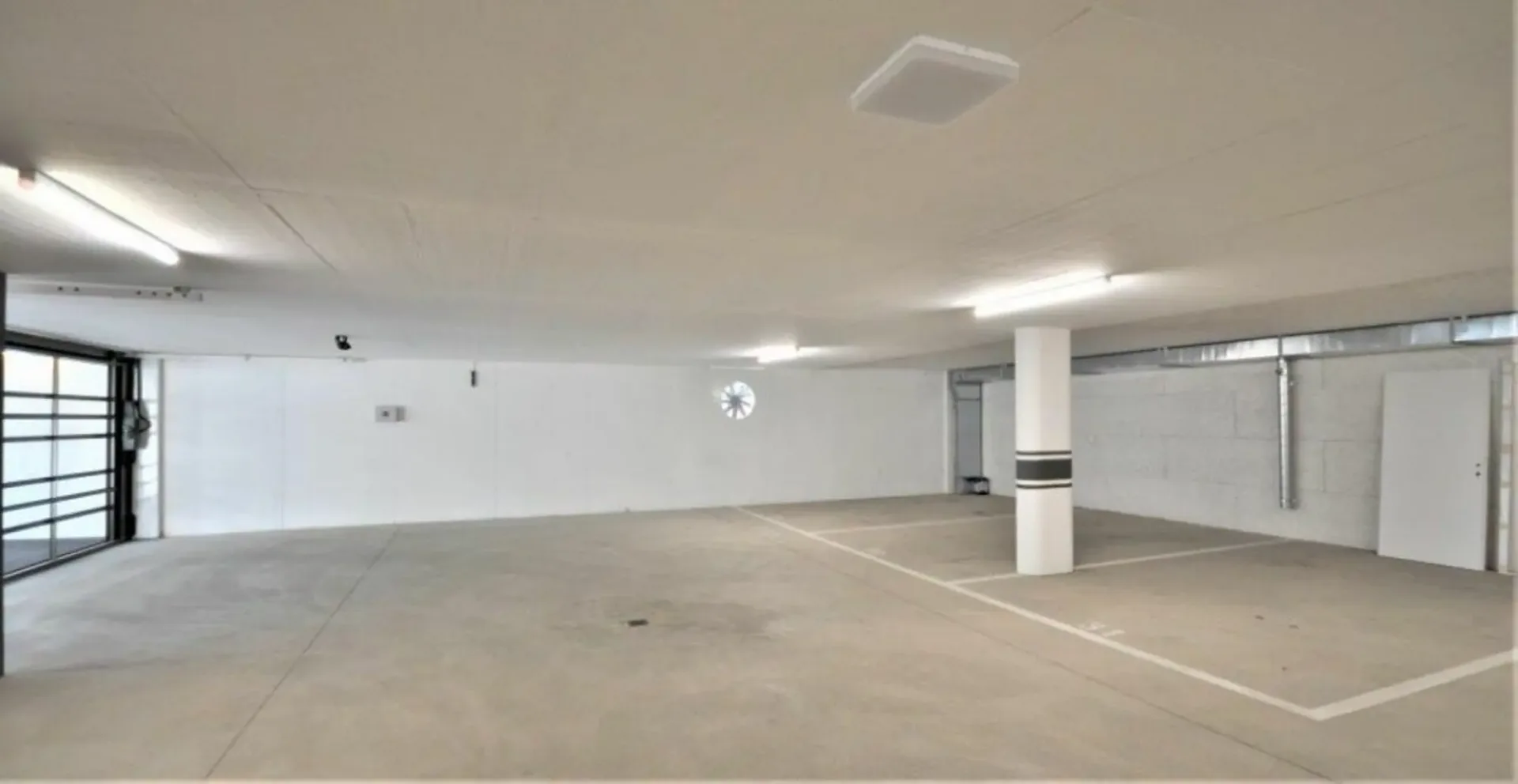 Verkauf von 12 Autoabstellplätzen in einer Tiefgarage in Minusio