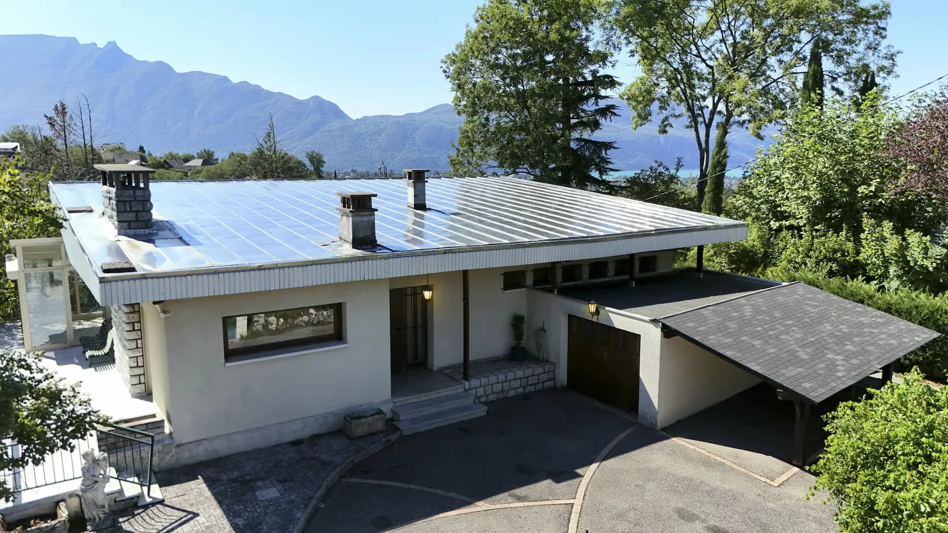 Modernist Villa Type 7 in Mouxy
