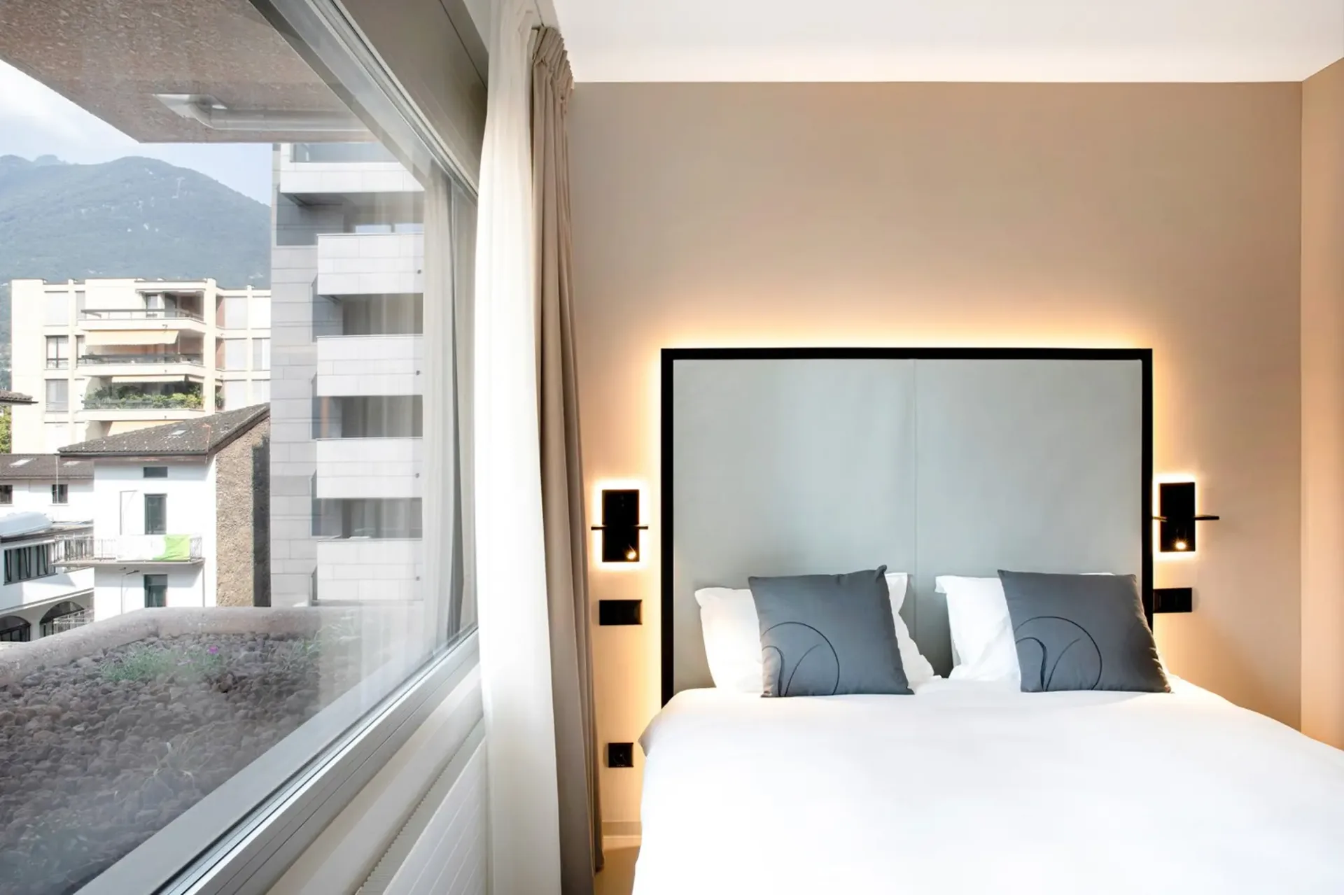 Ein-Zimmer-Junior, Kochnische - Serviced Apartment mit wöchentlicher Reinigung inklusive