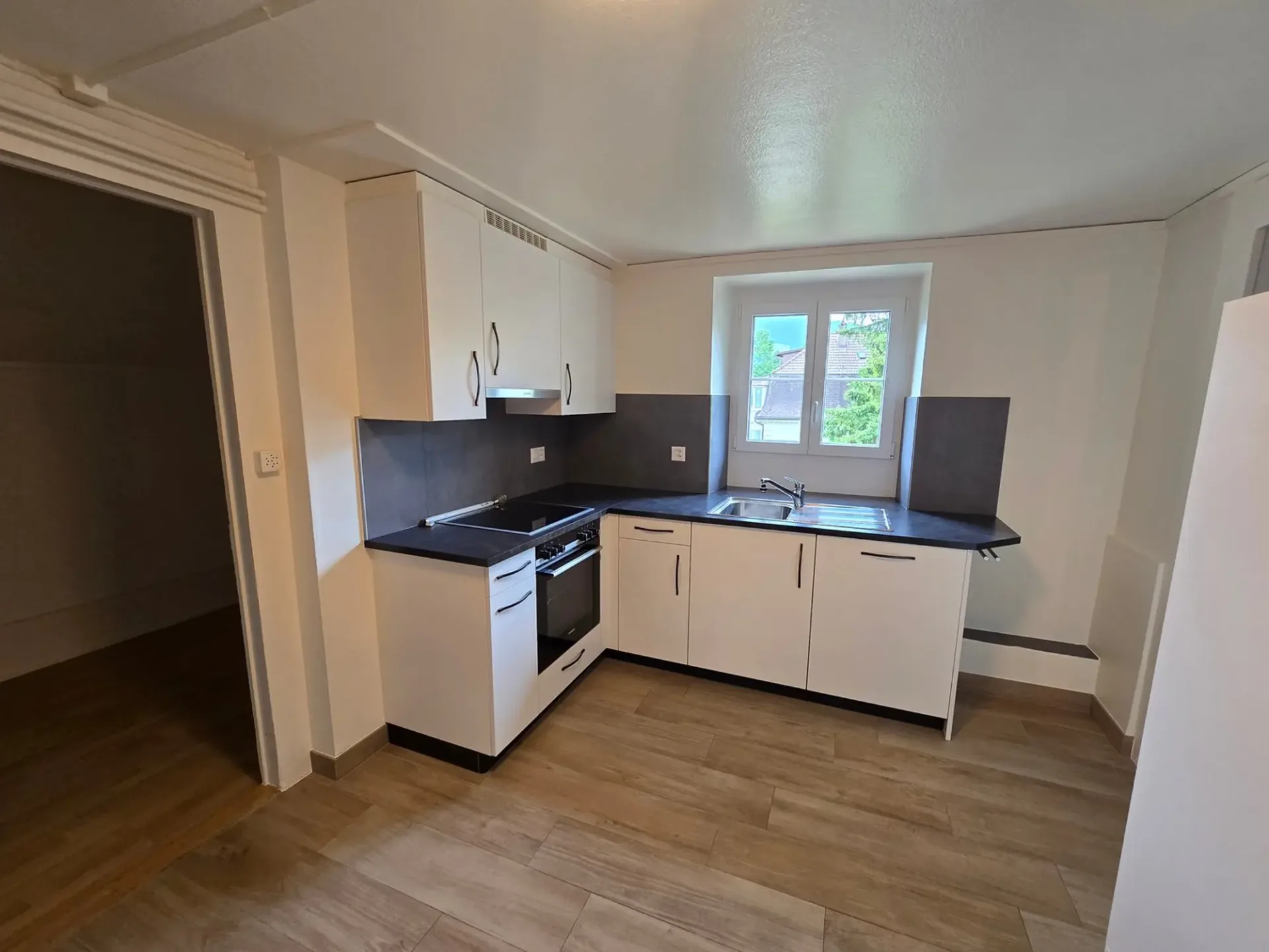 Schönes 3-Zimmer-Apartment im Zentrum des Dorfes