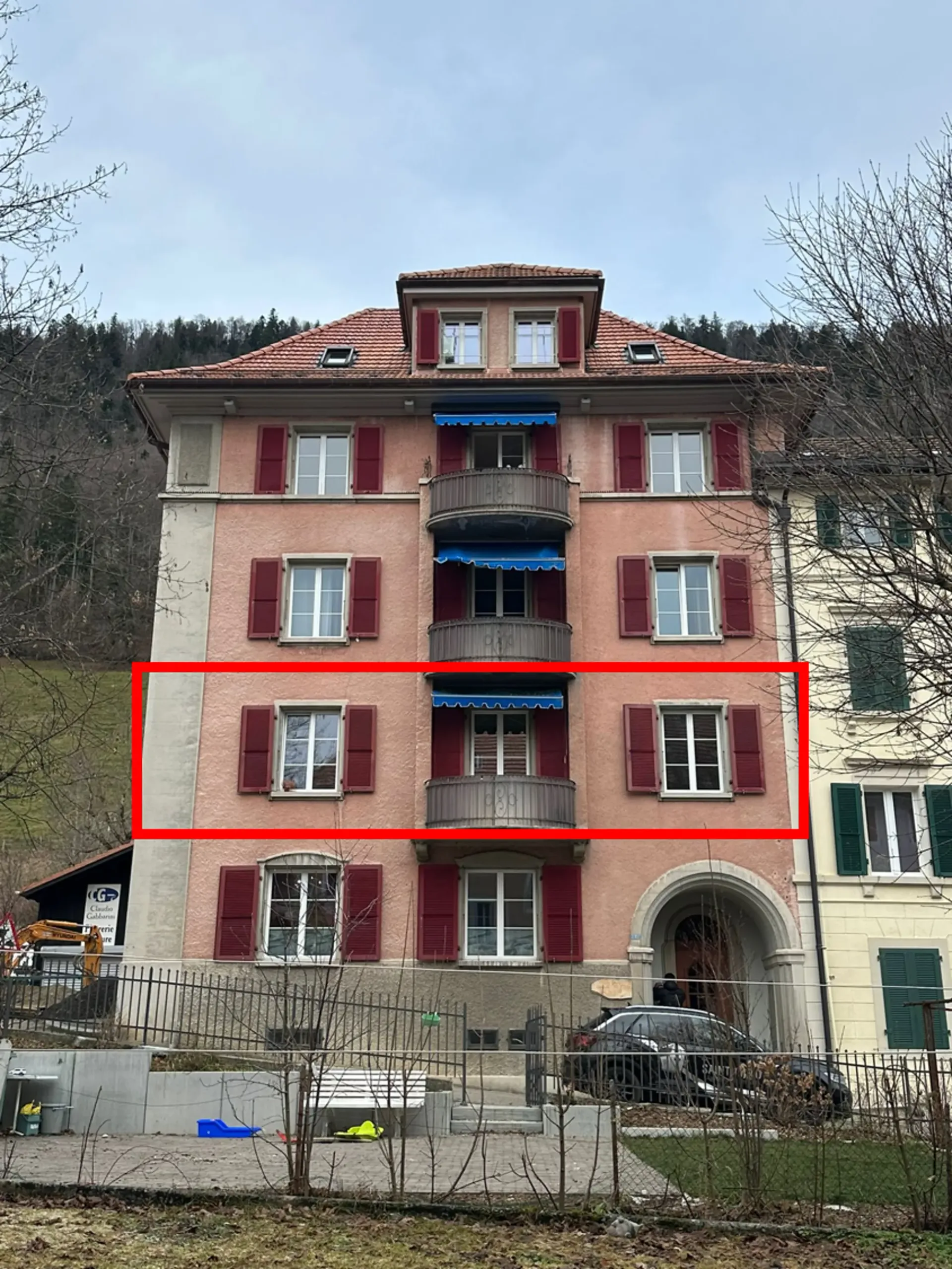 Zu vermieten: schönes renoviertes 4.5-Zimmer-Apartment - Passage des Jardins 1