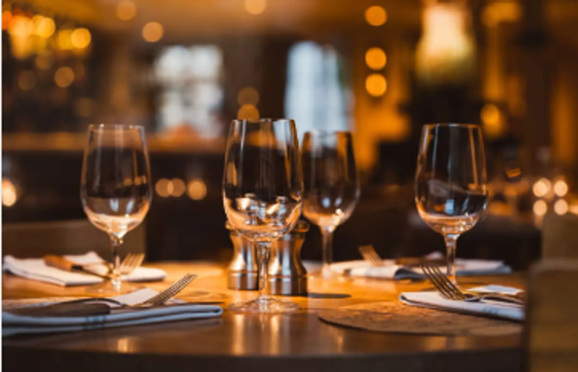 Übernahme des Pachtvertrags - Café-Restaurant mit großem Potenzial in Moudon
