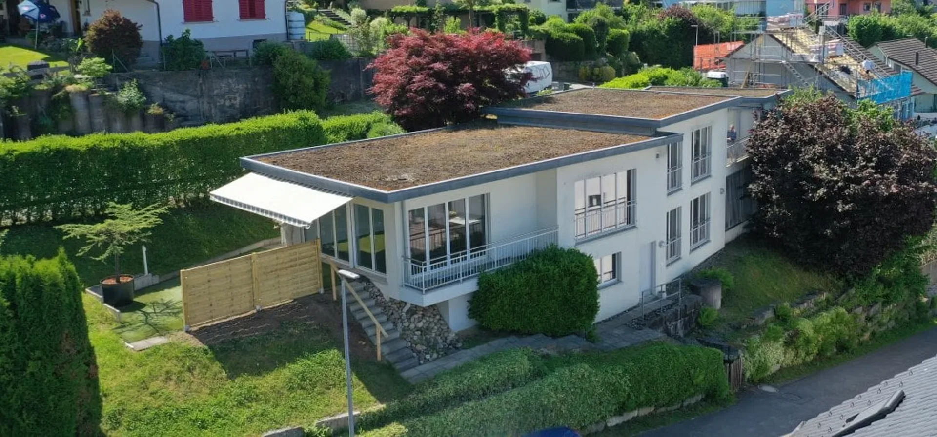 DAS SUCHEN HAT EIN ENDE. Modernes Einfamilienhaus mit Panoramablick