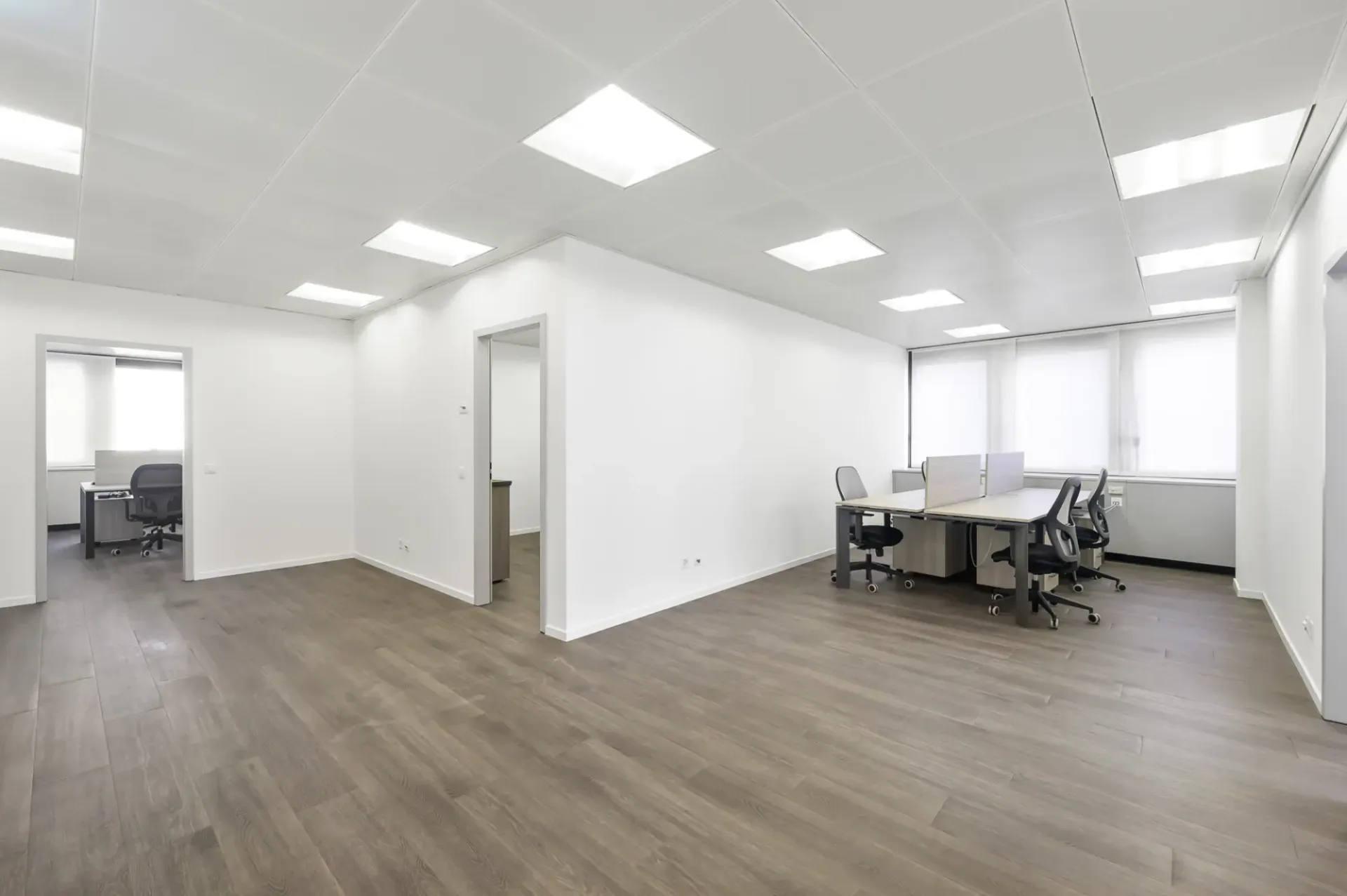 Geräumiges Büro in Paradiso