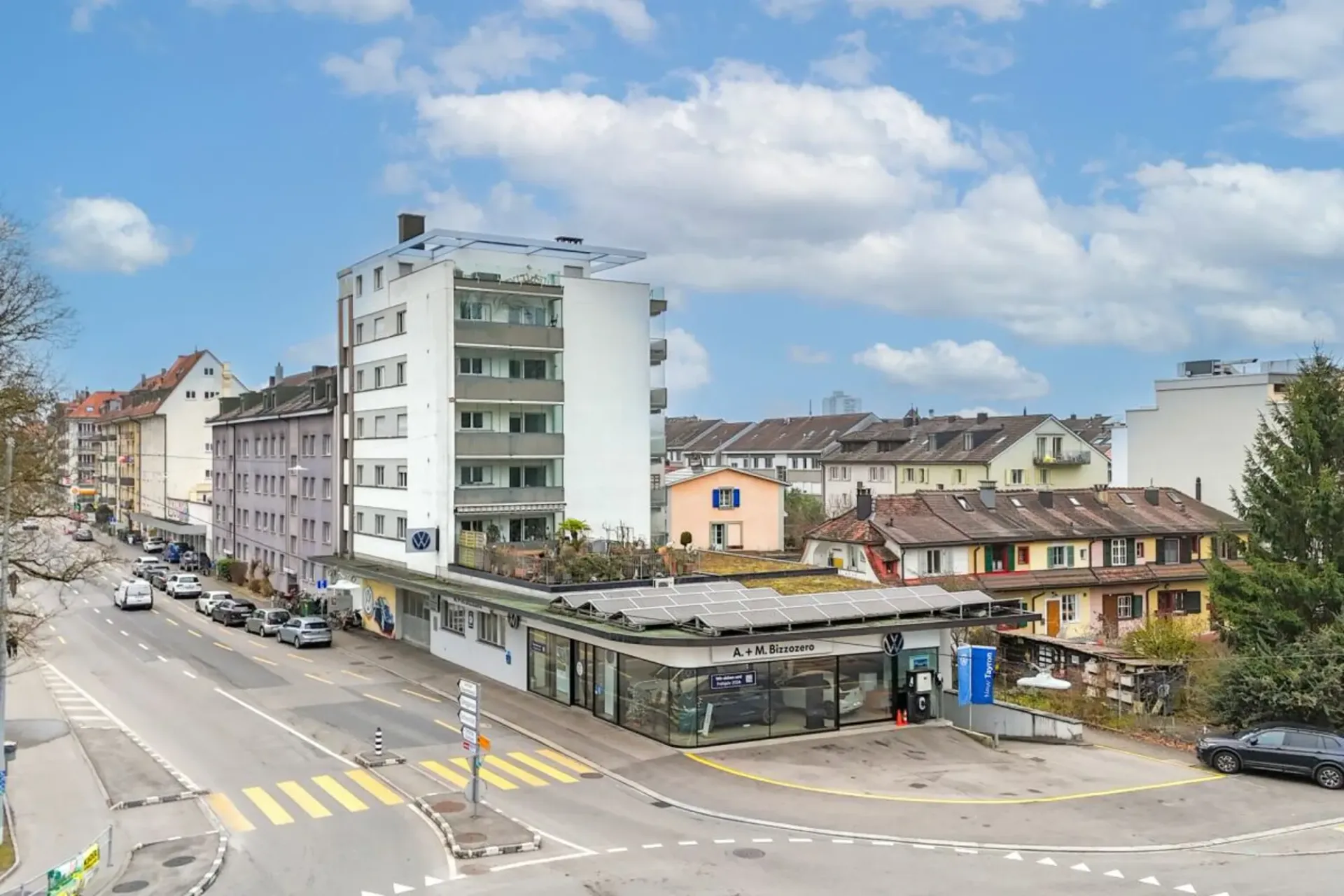 Propriété commerciale avec hall de stationnement dans un emplacement idéal à Berne - polyvalent et parfaitement desservi