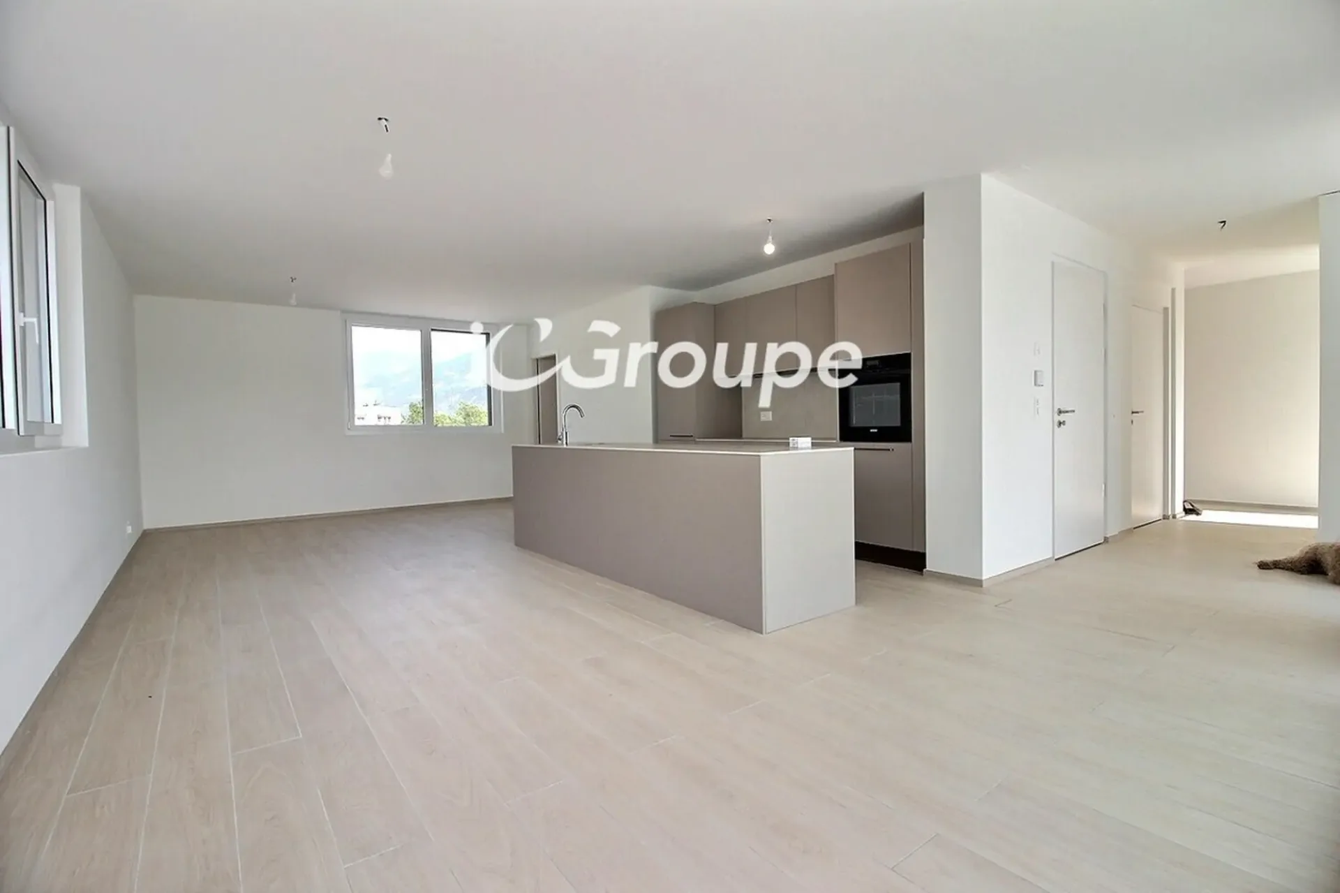 Prächtiges 4.5-Zimmer-Attikapartment zur Miete in Uvrier