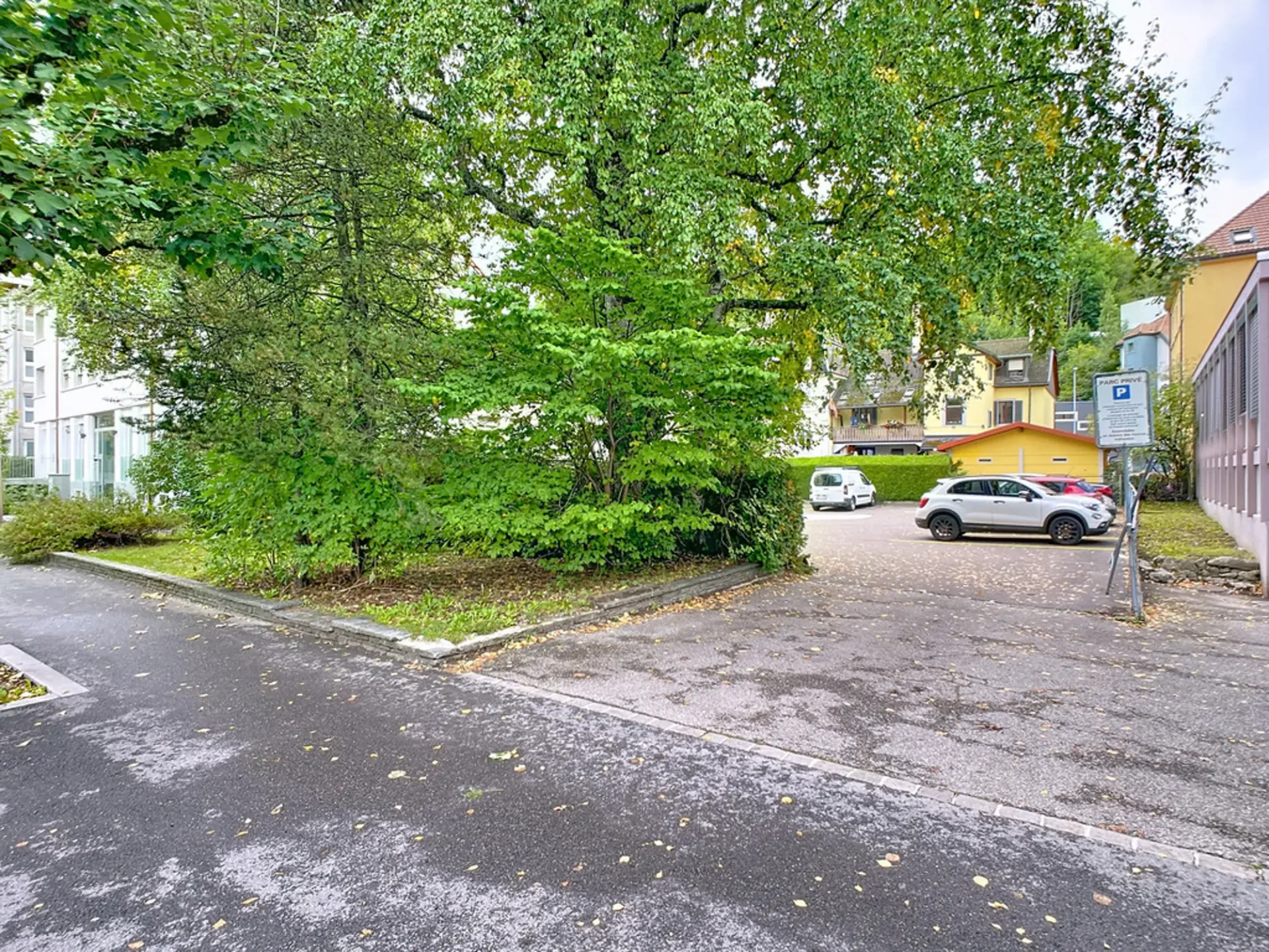 Außenparkplatz Nummer 7