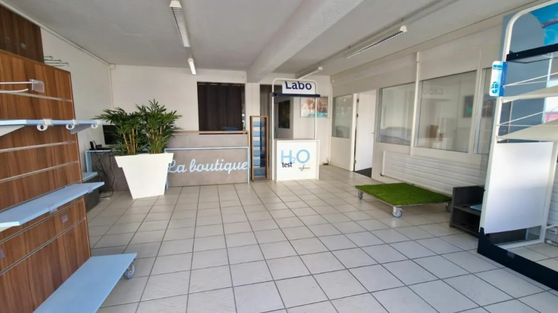 IDEAL FÜR GEWERBE/SHOWROOM/HANDWERKER
