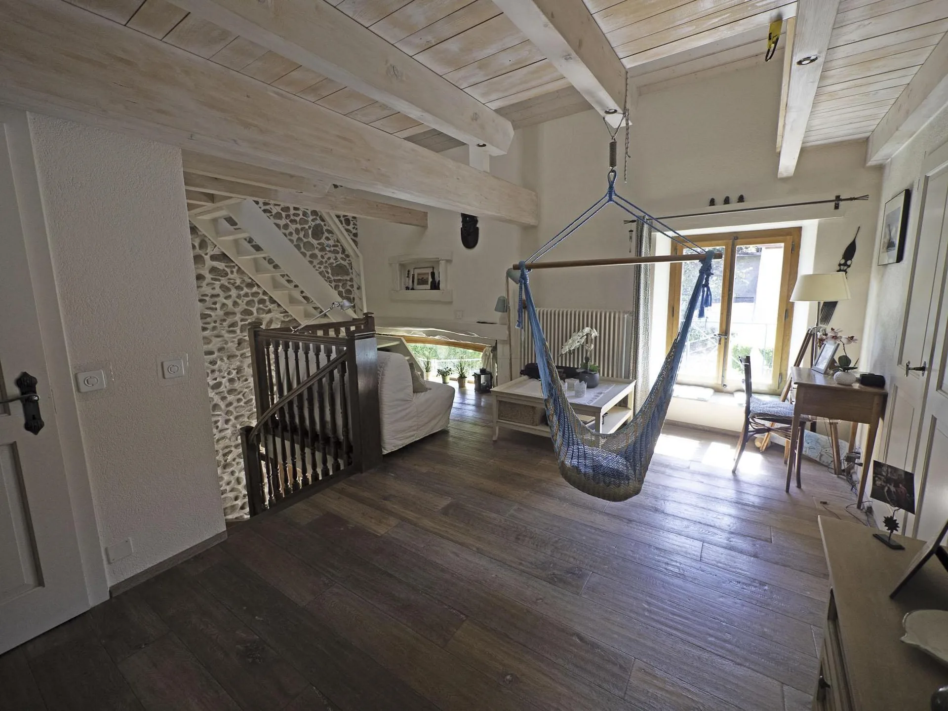 Haus voller Charme und Charakter in Certoux