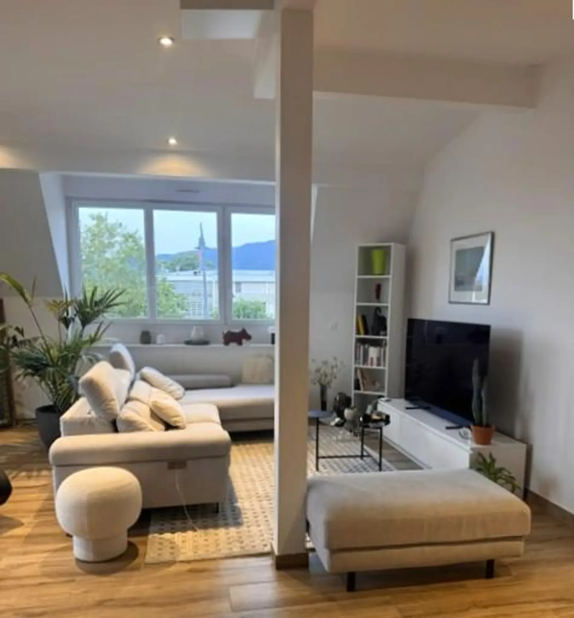 Schönes 4.5-Zimmer-Apartment mit Balkon