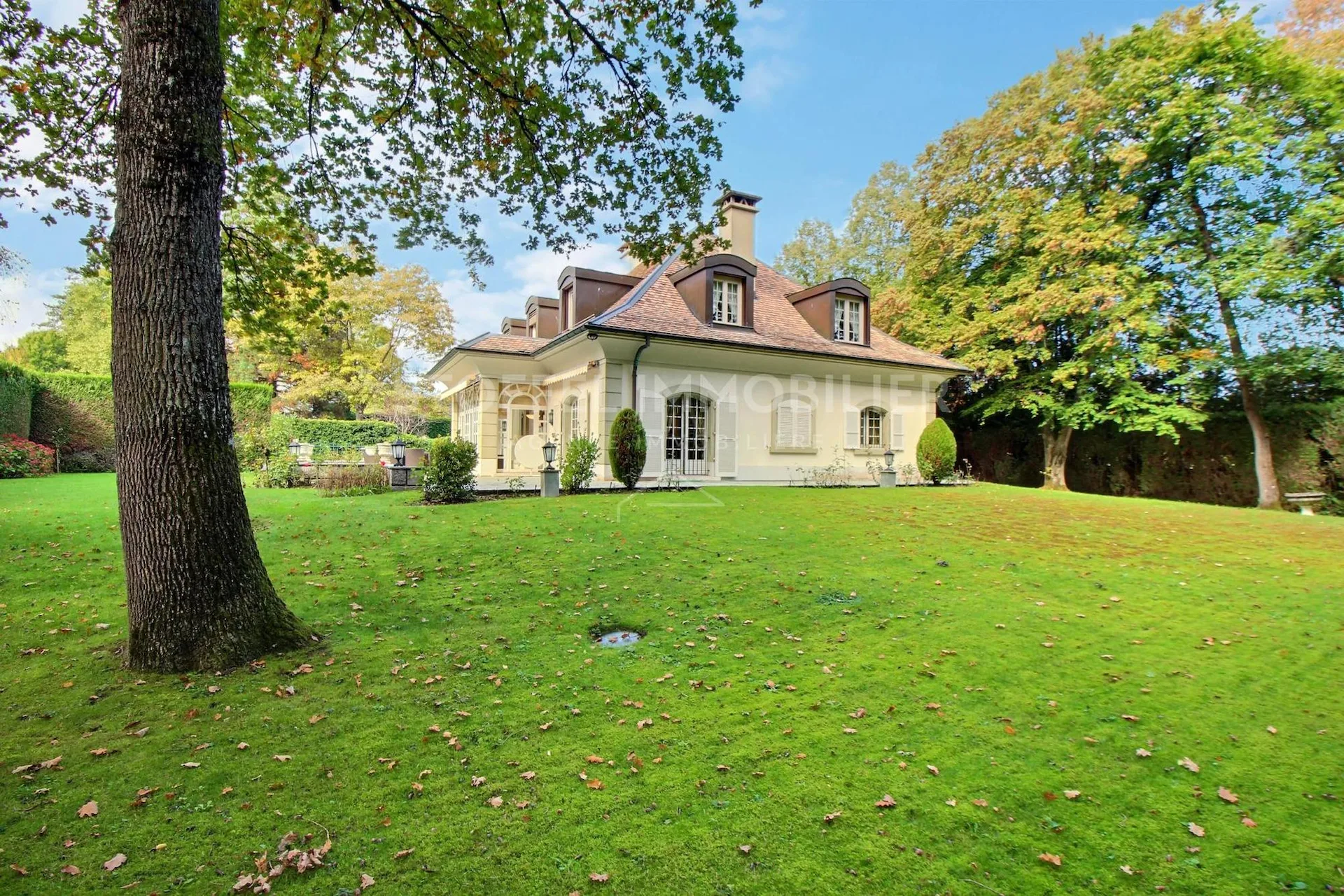 Maison de Maîtres dans un environnement préservé - Conches
