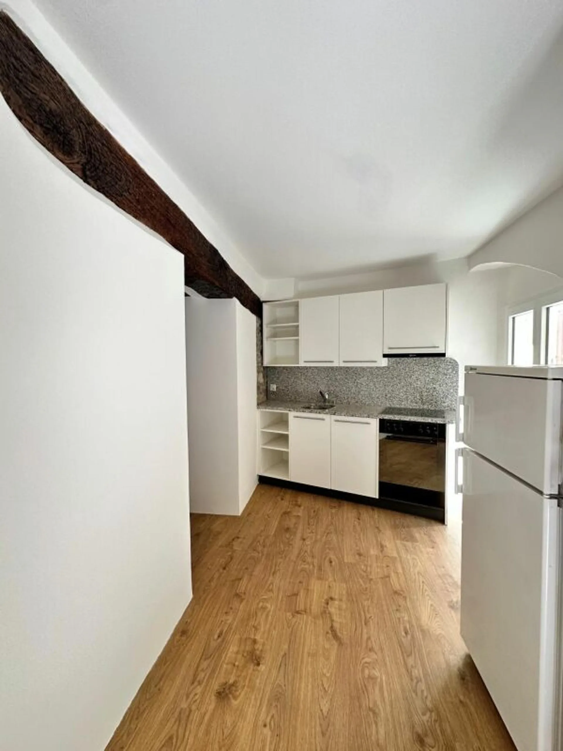 Bezaubernde 3-Zimmer-Wohnung in historischem Haus nahe dem See