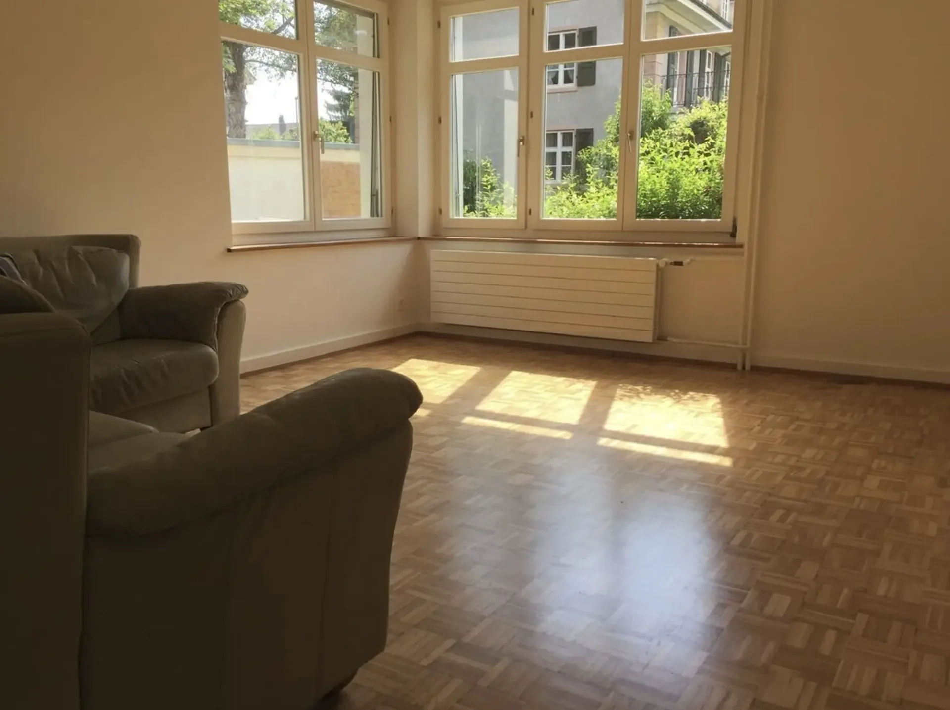 Attraktive 3.5-Zimmerwohnung mit Balkon an ruhiger Lage