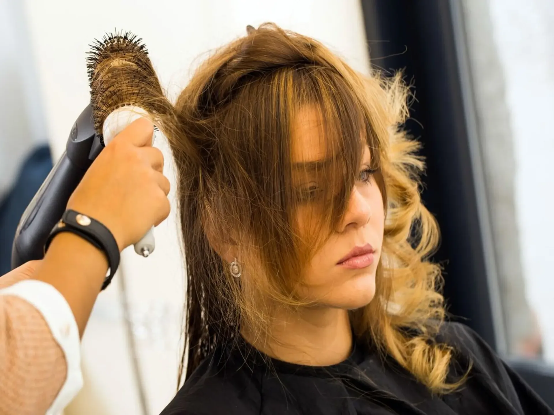 Friseursalon in der Neuchâtel-Innenstadt zu verkaufen