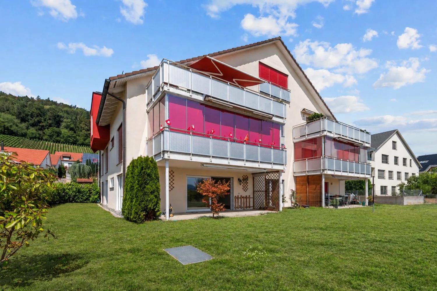 Appartement lumineux avec jardin unique et vue imprenable sur la campagne