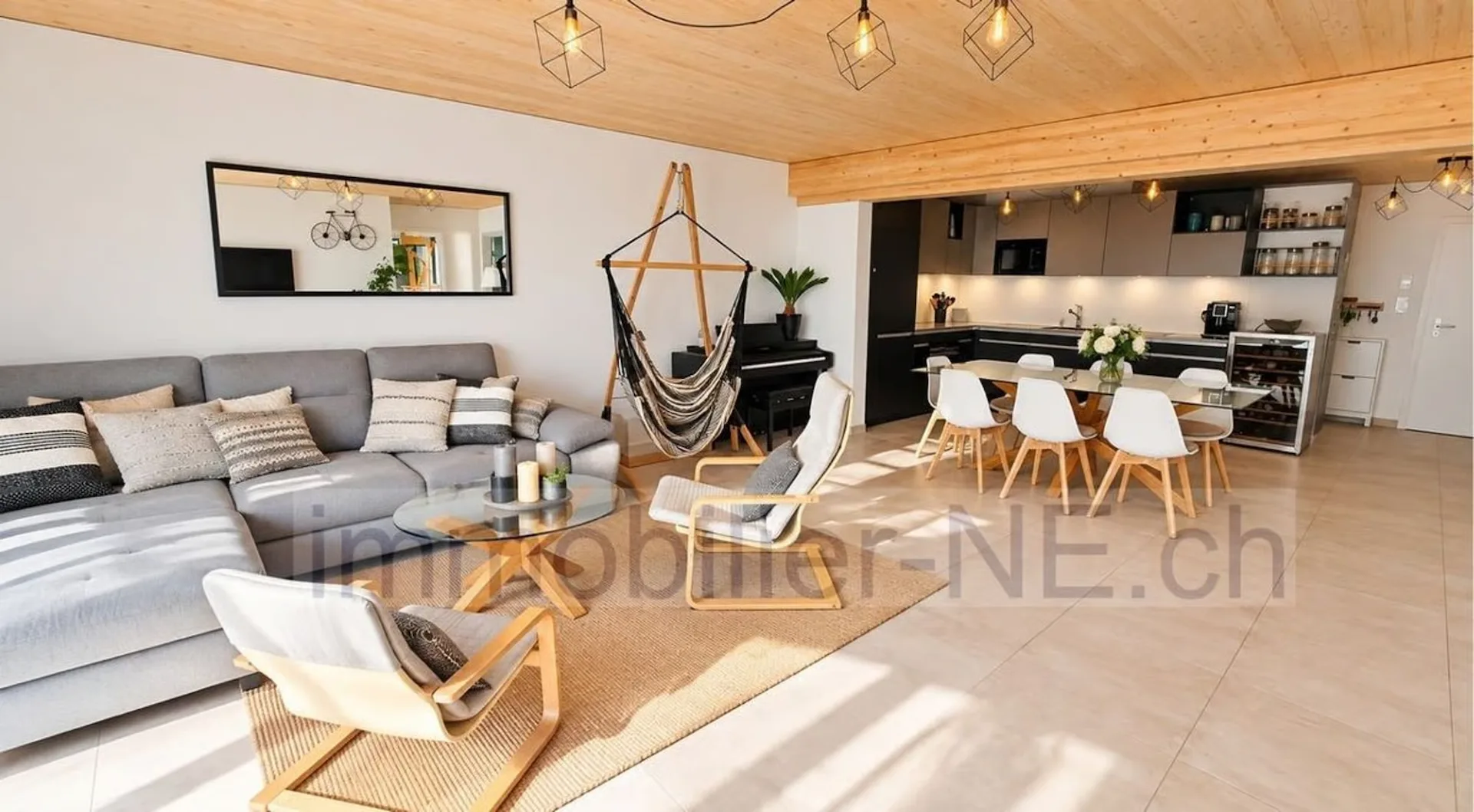 Appartement moderne de 4,5 pièces avec terrasse, une place de parc intérieure et un place de stationnement extérieure