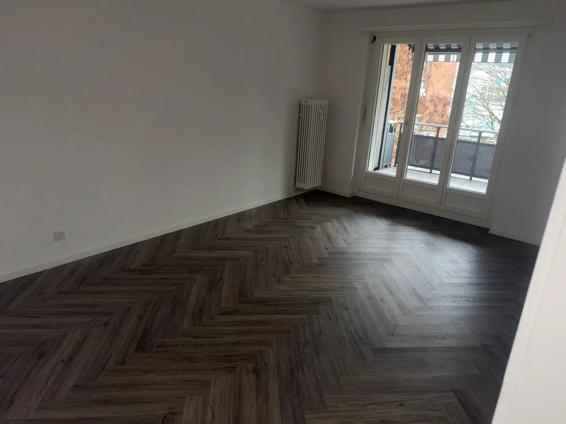 Neusanierte Wohnung zu vermieten