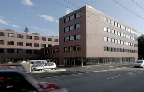 Motorradparkplatz zu vermieten
