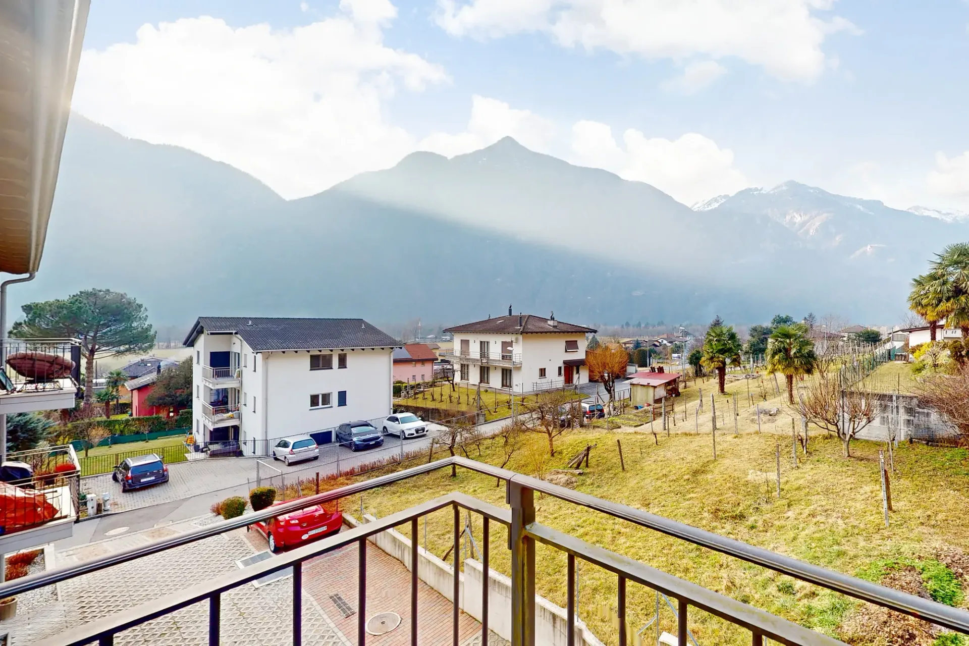 Modernes Apartment mitten unter Weinbergen