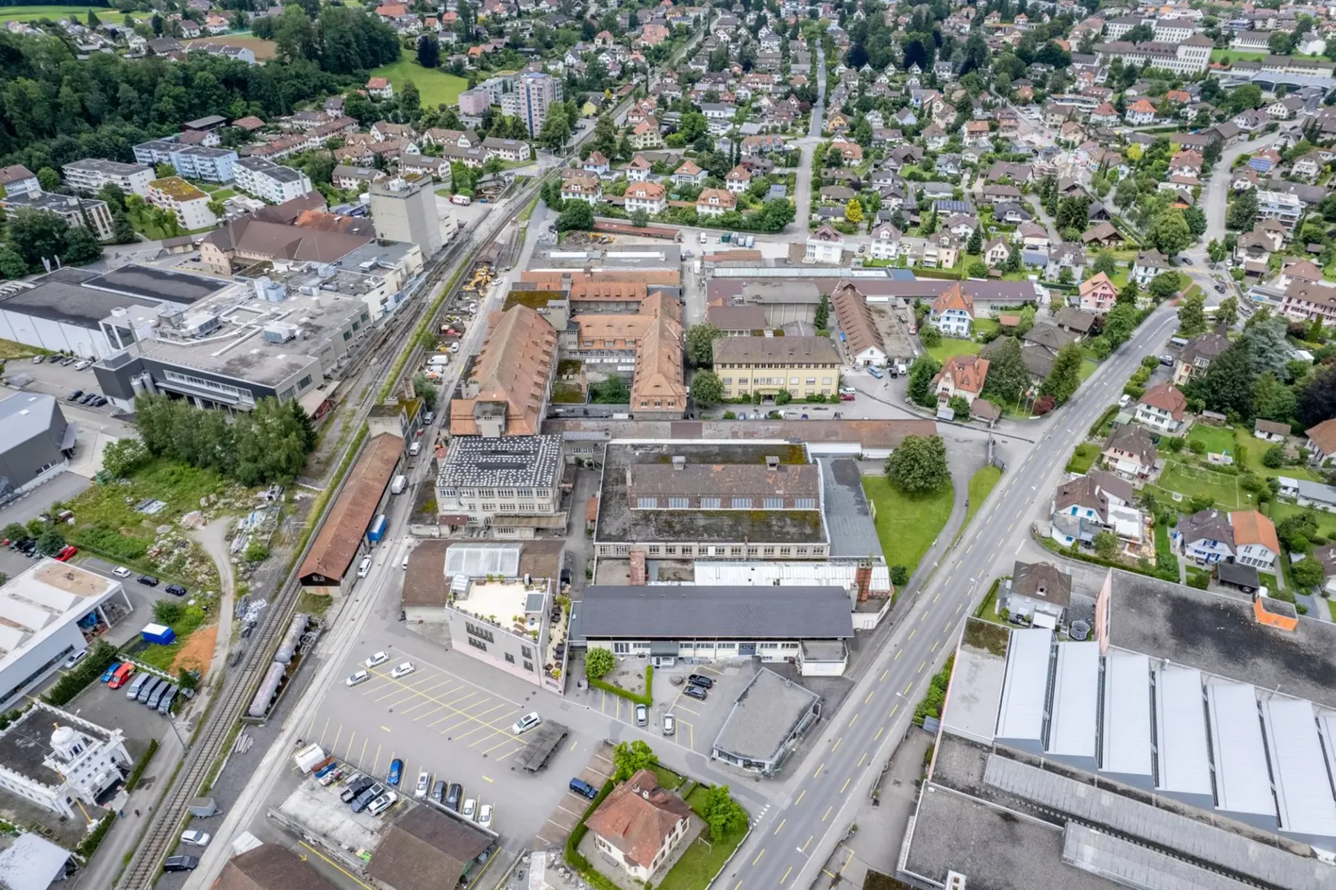 Vielseitige Gewerberäume an zentraler Lage in Langenthal