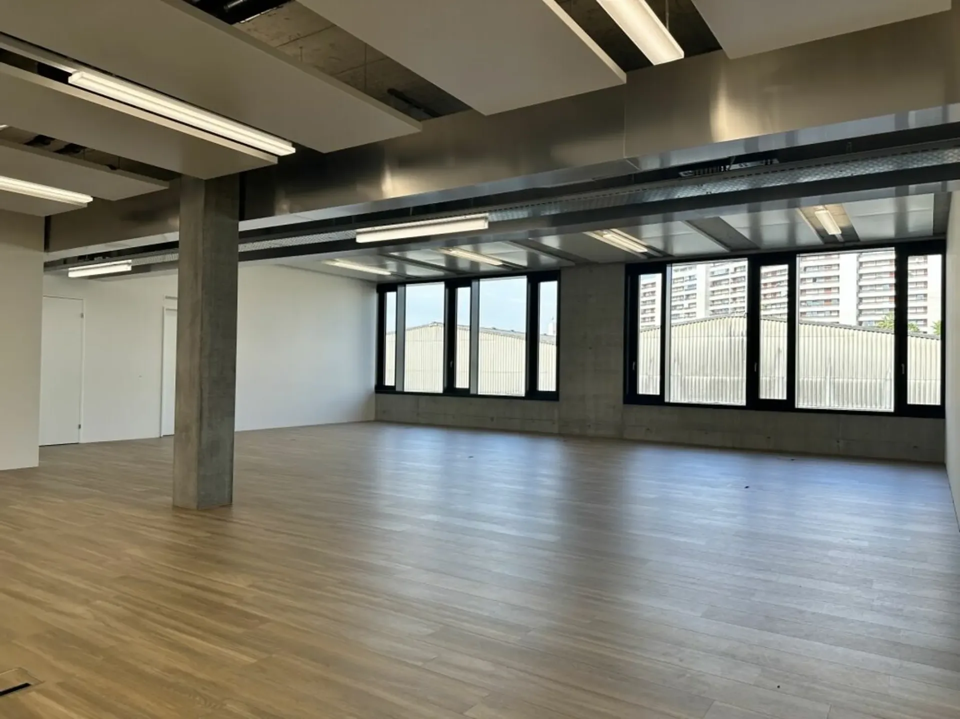 Ufficio/Commerciale | Hang-Aar | 110 a 131 m²