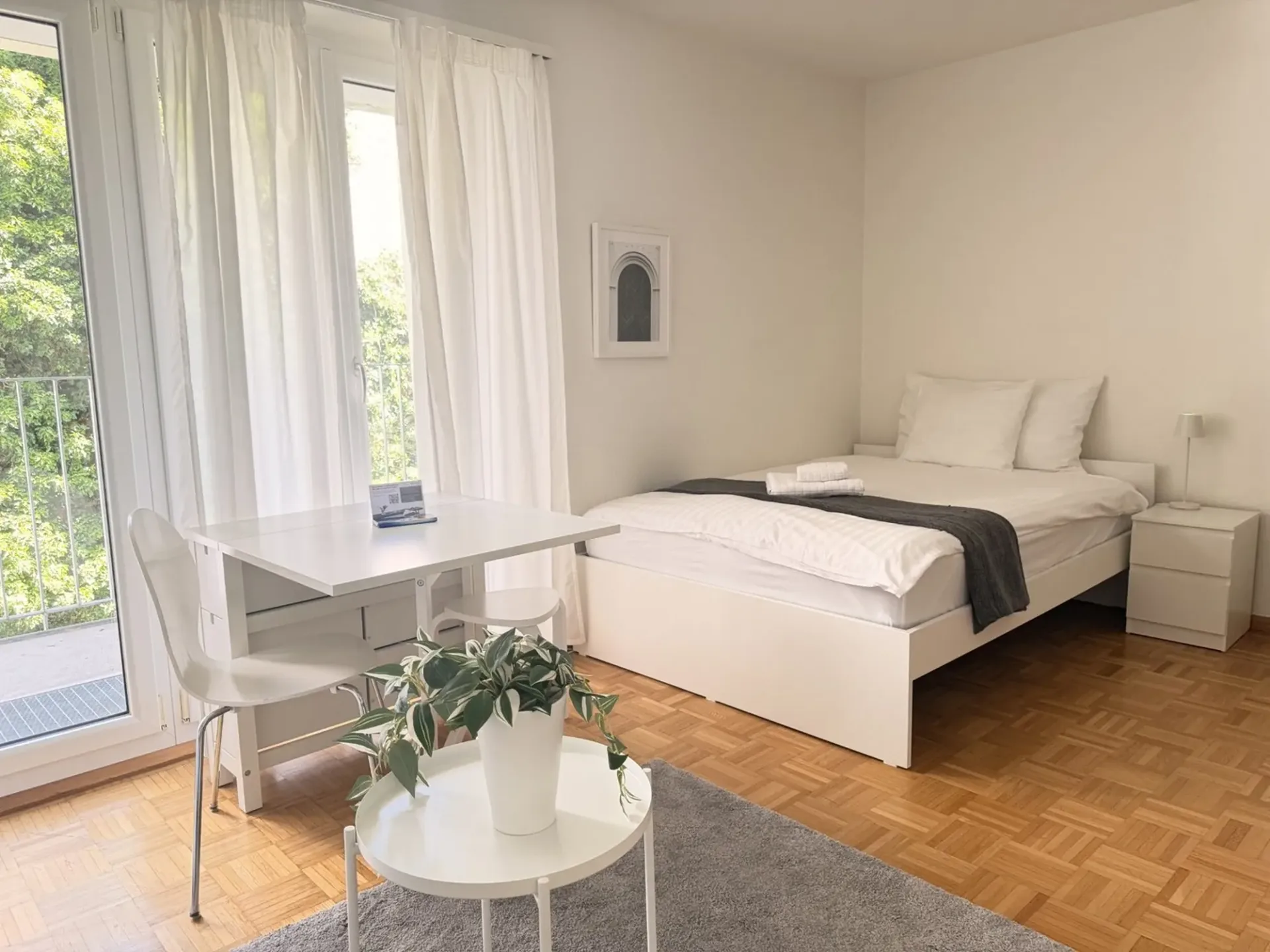 Sommerverkauf: Helles Apartment in 2 Minuten Fußweg von Spalenberg