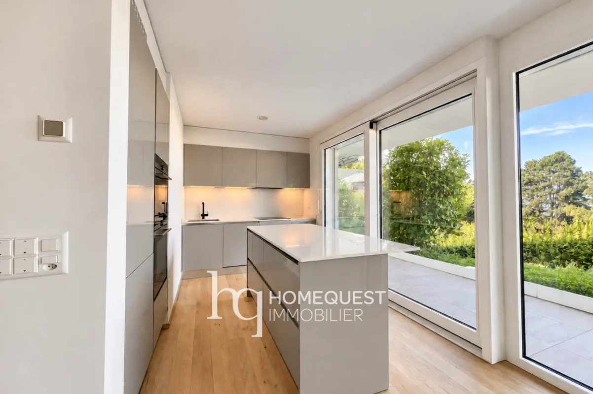 Lausanne-Chailly | Eleganza contemporanea e giardino privato in una piccola PPE recente