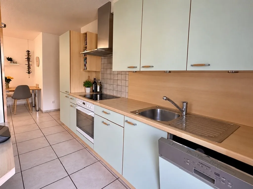Appartement familial spacieux avec vue sur le château de Thun à louer