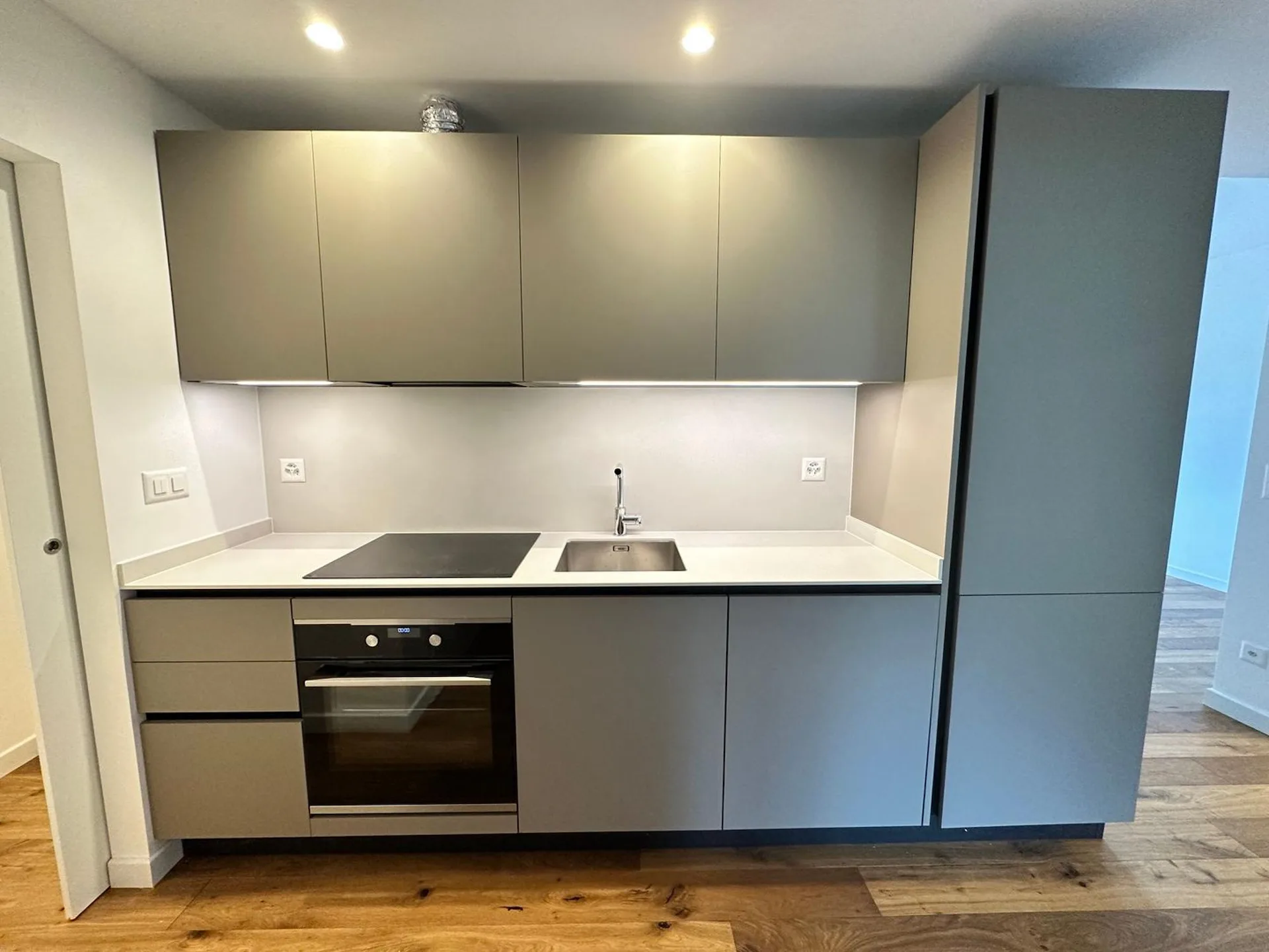 Funzionale 3.5 locali con cucina open-space, studio e posto auto incluso