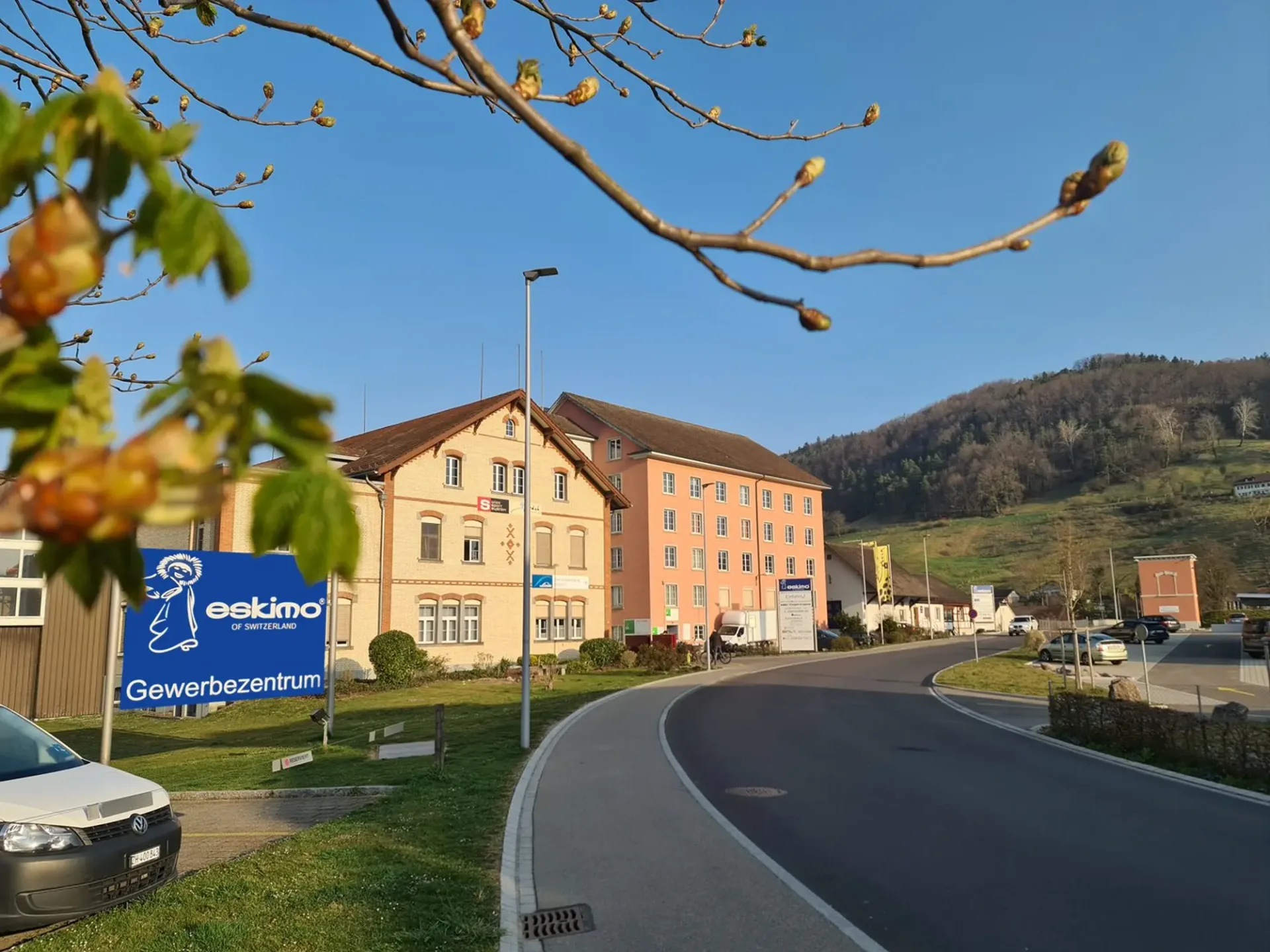 Büro / Produktion mit Lagerfläche an exzellenter Lage