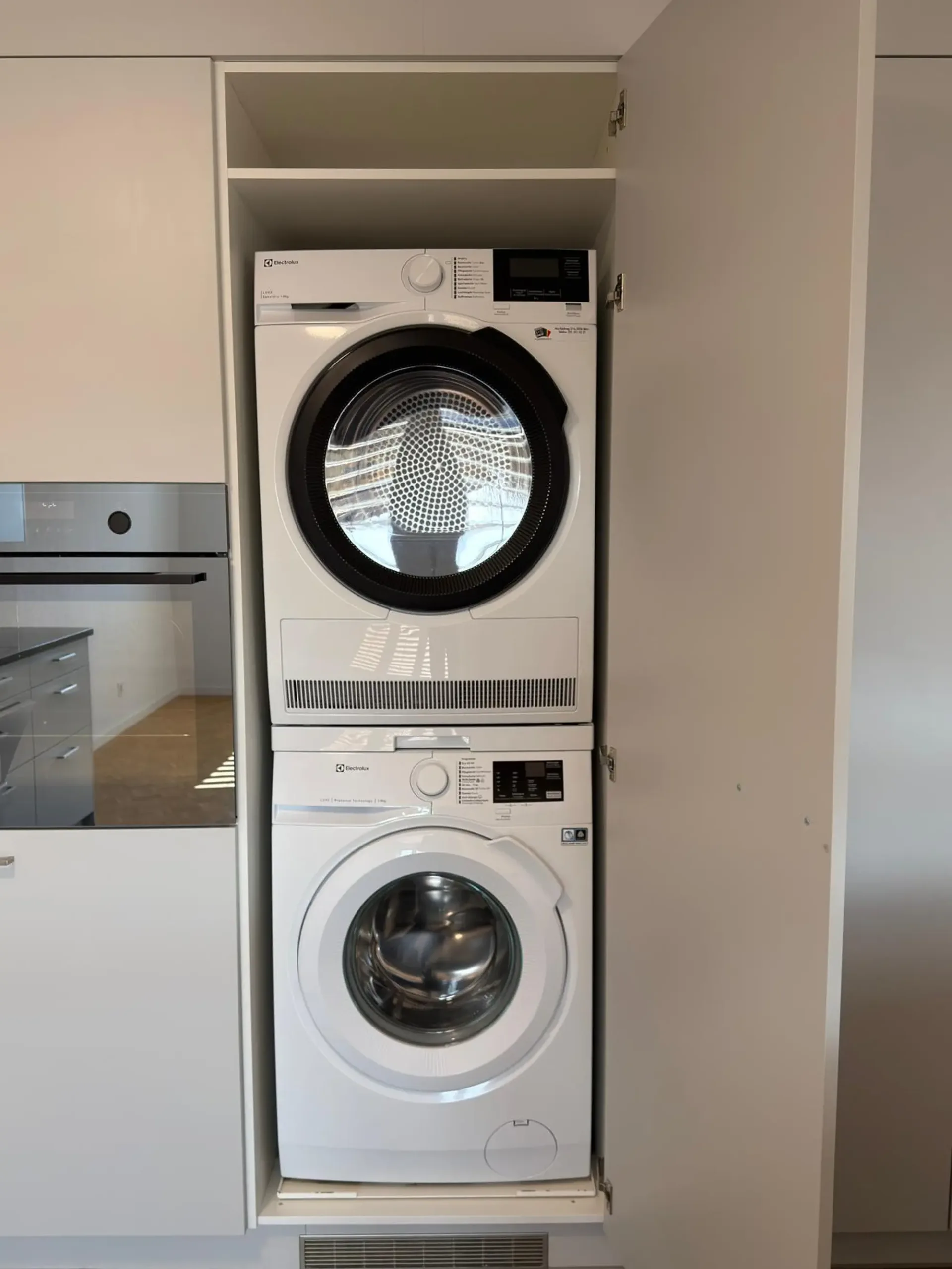 Moderne 4.5-Zimmer-Wohnung / Superbe 4,5 pièces moderne