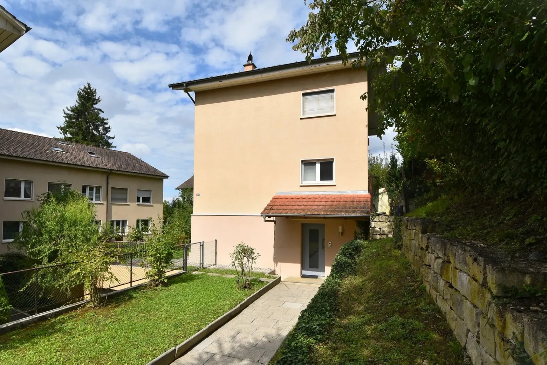 Helle 4.5-Zimmer Maisonette-Wohnung